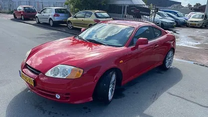Rood Gebruikt 2003 Hyundai Coupé Coupé | € 3.750 (Eerlijke prijs)
