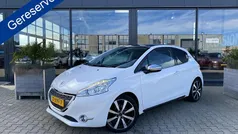 Wit Gebruikt 2012 Peugeot 208 Allure Hatchback | € 4.450 (Goede deal)