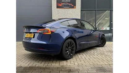 Occasion 2022 Tesla Model 3 Standard Range Sedan | € 27.499 (Eerlijke prijs)