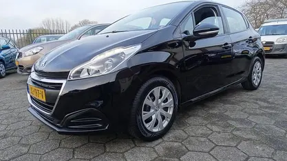 Gebruikt 2016 Peugeot 208 Active Hatchback | € 7.350 (Eerlijke prijs)
