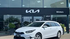 Wit Nieuw 2025 Kia Ceed Comfort Stationwagen | € 28.445 (Eerlijke prijs)
