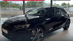 Gebruikt 2025 Audi A3 Sportback e-tron Competition Sedan | € 51.300 (Eerlijke prijs)