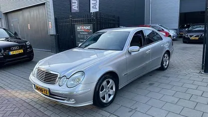 Occasion Mercedes E220 Avantgarde 150 PK (110 kW) 2005 Grijs Sedan