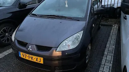 Occasion Mitsubishi Colt Invite 95 PK (69 kW) 2004 Grijs Hatchback