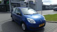 Gebruikt 2009 Renault Twingo Authentique Hatchback | € 2.395 (Eerlijke prijs)