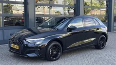 Zwart Gebruikt 2022 Audi A3 Sportback Advanced Hatchback | € 27.400 (Eerlijke prijs)