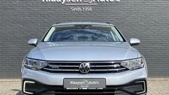 Zilver Gebruikt 2022 VW Passat Business Stationwagen | € 23.450 (Goede deal)