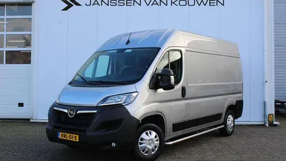Occasion Opel Movano Edition 120 PK (88 kW) 2022 Grijs Van