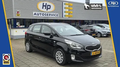 Zwart Occasion 2016 Kia Carens MPV | € 14.000 (Eerlijke prijs)