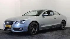 Grijs, metallic lak Gebruikt 2010 Audi A5 Proline Coupé | € 7.450 (Eerlijke prijs)