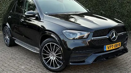 Occasion Mercedes GLE400 331 PK (243 kW) 2022 Zwart Van