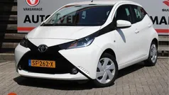 Wit Gebruikt 2018 Toyota Aygo X-play Hatchback | € 10.450 (Eerlijke prijs)