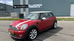 Rood Gebruikt 2011 Mini Cooper Business Hatchback | € 5.499 (Eerlijke prijs)