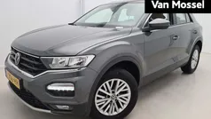 Grijs Gebruikt 2021 VW T-Roc Business SUV | € 23.900 (Eerlijke prijs)