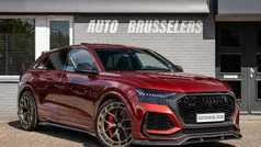 Rood, metallic lak Gebruikt 2021 Audi RS Q8 Design SUV | € 138.795 (Eerlijke prijs)