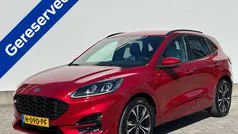 Rood Gebruikt 2020 Ford Kuga ST-Line X SUV | € 25.890 (Eerlijke prijs)