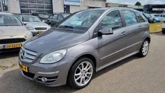 Mercedes B180