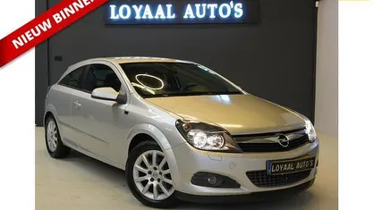 Gebruikt 2009 Opel Astra GTC Hatchback | € 3.999 (Eerlijke prijs)