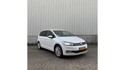 Occasion 2017 VW Touran Highline MPV | € 16.450 (Eerlijke prijs)
