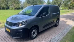 Grijs Gebruikt 2020 Peugeot Partner Premium MPV | € 9.950 (Eerlijke prijs)
