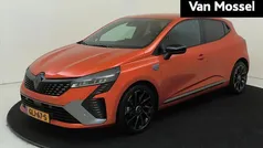 Gebruikt 2024 Renault Clio V Esprit Alpine Hatchback | € 22.640 (Eerlijke prijs)