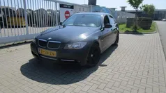 Zwart Gebruikt 2006 BMW 325 Executive Sedan | € 2.750 (Goede deal)