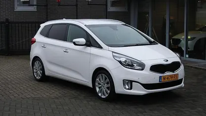 Wit Occasion 2016 Kia Carens MPV | € 11.750 (Goede deal)