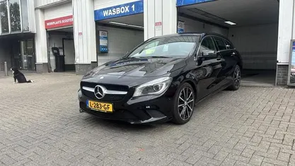 Zwart Gebruikt 2015 Mercedes CLA200 Shooting Brake Prestige Stationwagen | € 15.999 (Eerlijke prijs)