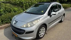 Grijs Gebruikt 2006 Peugeot 207 Hatchback | € 1.899 (Eerlijke prijs)