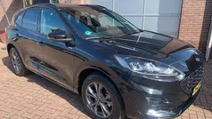 Zwart Gebruikt 2023 Ford Kuga ST-Line SUV | € 27.450 (Eerlijke prijs)