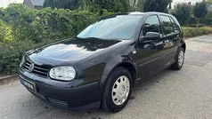 Zwart Gebruikt 2001 VW Golf IV Hatchback | € 1.599 (Eerlijke prijs)