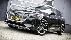 Zwart Gebruikt 2020 Audi e-tron Business SUV | € 29.680 (Super prijs)
