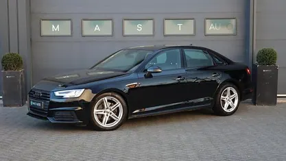 Occasion 2017 Audi A4 S-Line Sedan | € 17.740 (Eerlijke prijs)