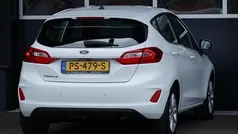 Wit Gebruikt 2017 Ford Fiesta Titanium Hatchback | € 11.450 (Eerlijke prijs)