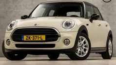 Wit Gebruikt 2018 Mini Cooper Pepper Hatchback | € 14.445 (Goede deal)
