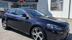 Blauw Gebruikt 2016 Volvo V40 Stationwagen | € 15.440 (Eerlijke prijs)