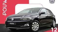 Zwart, metallic lak Gebruikt 2021 VW Polo Comfortline Hatchback | € 17.450 (Eerlijke prijs)