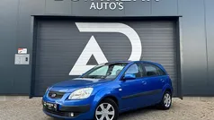 Blauw Gebruikt 2007 Kia Rio Hatchback | € 1.850 (Eerlijke prijs)