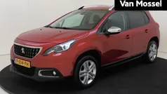 Rood Gebruikt 2018 Peugeot 2008 Active SUV | € 10.935 (Goede deal)