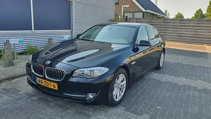 Zwart Gebruikt 2012 BMW 520 Executive Sedan | € 11.999 (Eerlijke prijs)