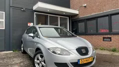 Grijs Gebruikt 2007 Seat Leon Reference Hatchback | € 2.999 (Eerlijke prijs)