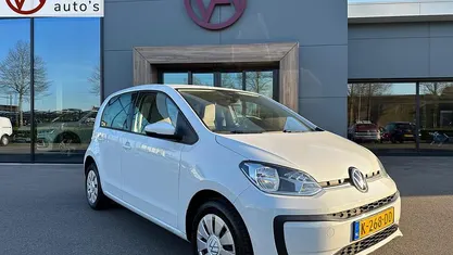 Gebruikt 2020 VW up! move up! Hatchback | € 11.345 (Eerlijke prijs)