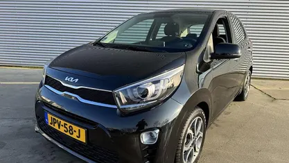 Zwart Gebruikt 2024 Kia Picanto Hatchback | € 20.900 (Eerlijke prijs)