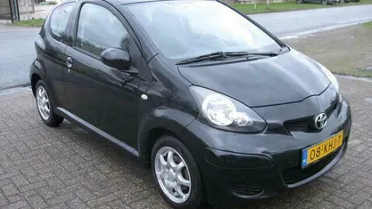 Occasion Toyota Aygo Comfort 68 PK (50 kW) 2009 Zwart Hatchback