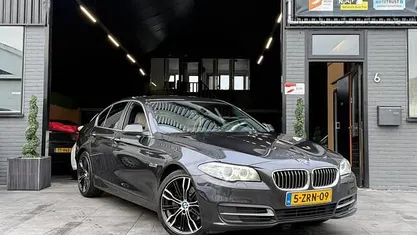 Grijs Gebruikt 2015 BMW 520 Executive Sedan | € 13.944 (Eerlijke prijs)