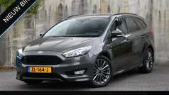 Grijs Gebruikt 2018 Ford Focus ST-Line Stationwagen | € 13.495 (Goede deal)
