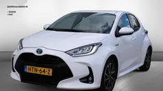 Wit Gebruikt 2021 Toyota Yaris Active Hatchback | € 19.445 (Eerlijke prijs)