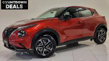 Rood Gebruikt 2024 Nissan Juke N-Connecta SUV | € 26.720 (Eerlijke prijs)
