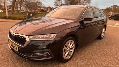 Occasion 2020 Skoda Octavia Business Line Stationwagen | € 11.995 (Goede deal)