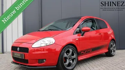 Rood Gebruikt 2006 Fiat Grande Punto Sport Hatchback | € 1.799 (Eerlijke prijs)